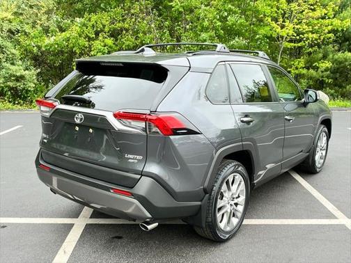2020 Toyota RAV4 Limited