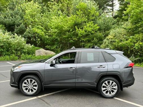 2020 Toyota RAV4 Limited