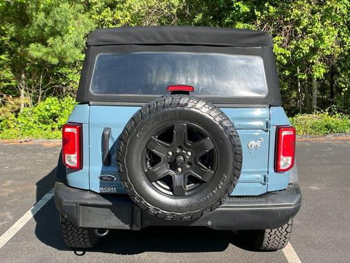 Area 51 2022 Ford Bronco Black Diamond