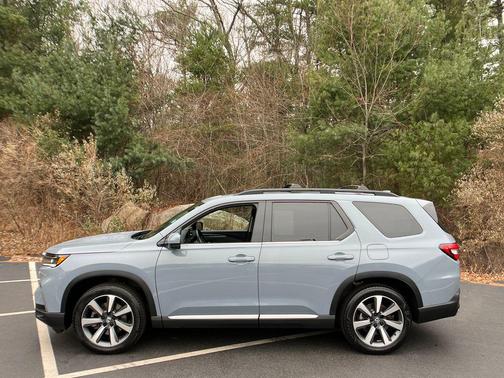 2025 Honda Pilot Elite