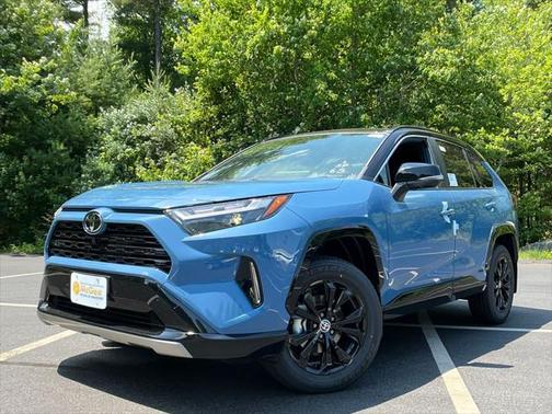 2025 Toyota RAV4 Hybrid SE