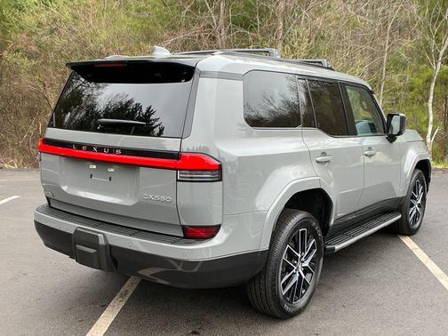 Incognito 2024 Lexus GX 550 Premium+