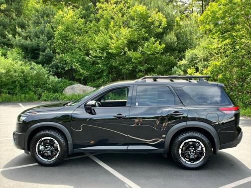 2025 Nissan Pathfinder Rock Creek 4WD