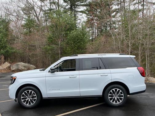 Silver Metallic 2025 Ford Expedition Platinum