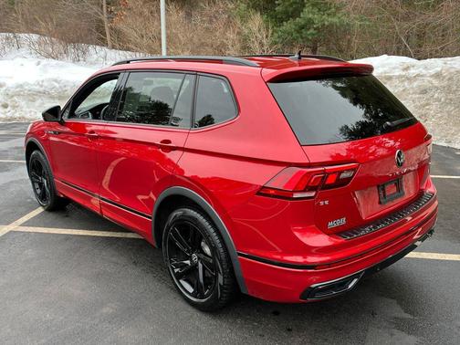 2024 Volkswagen Tiguan 2.0T SE R-Line Black 4MOTION