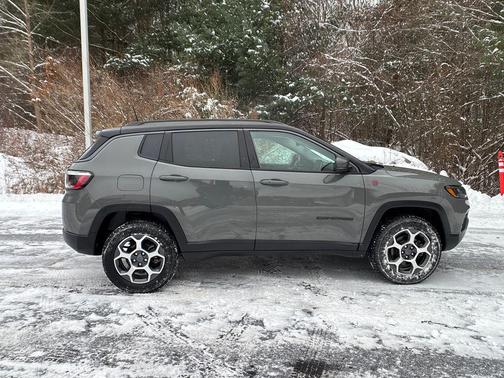 2022 Jeep Compass Trailhawk