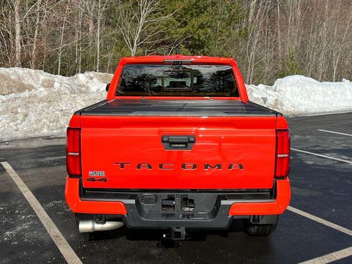 2024 Toyota Tacoma TRD Sport