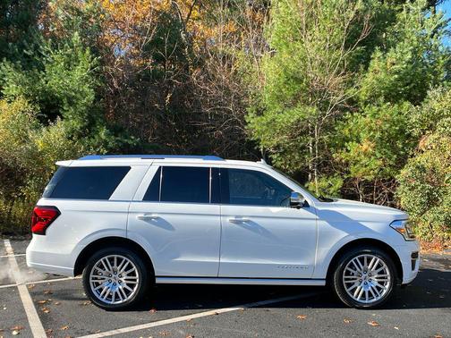 2023 Ford Expedition Platinum