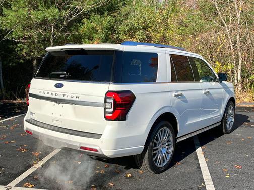 2023 Ford Expedition Platinum