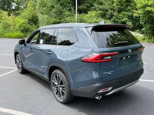 2025 Toyota Grand Highlander Hybrid Limited MAX