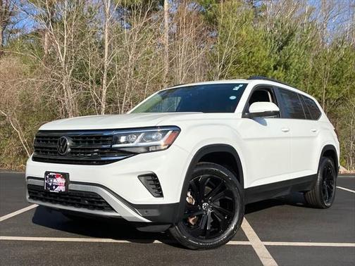 2022 Volkswagen Atlas 2.0T SE w/Technology 4MOTION