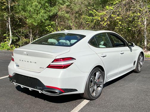 Vatna Gray 2025 Genesis G70 2.5T AWD