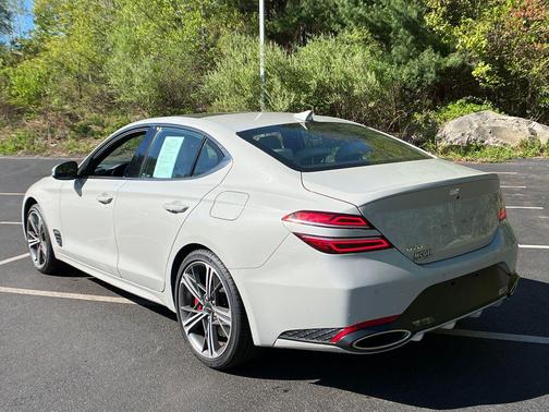 Vatna Gray 2025 Genesis G70 2.5T AWD