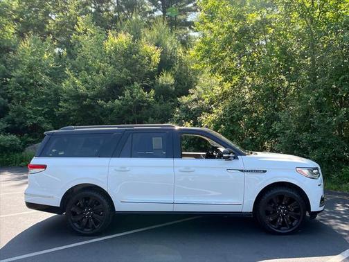 2023 Lincoln Navigator Black Label
