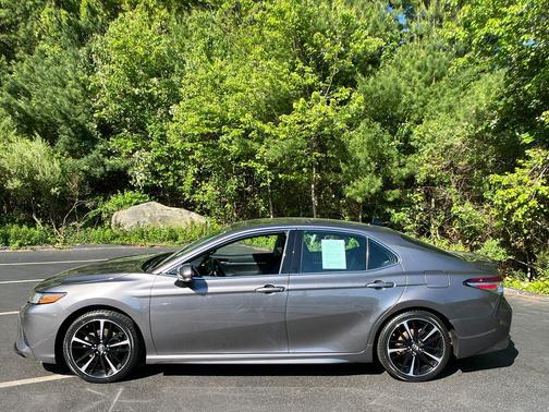 Predawn Gray Mica 2019 Toyota Camry XSE