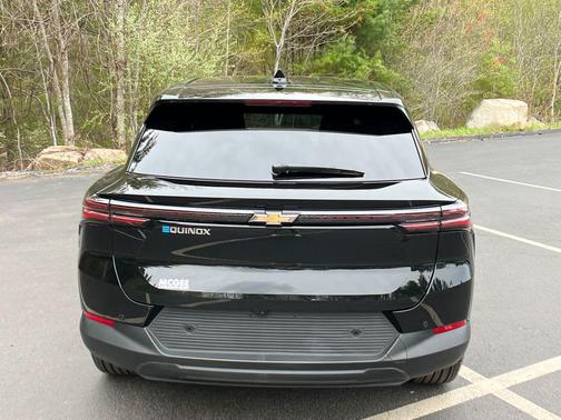 Black 2026 Chevrolet Equinox EV LT