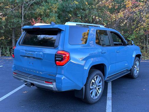 2025 Toyota 4Runner Limited