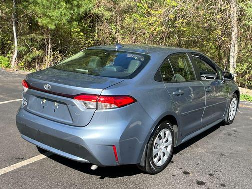 Celestite 2021 Toyota Corolla LE