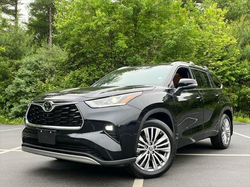 2024 Toyota Highlander Platinum