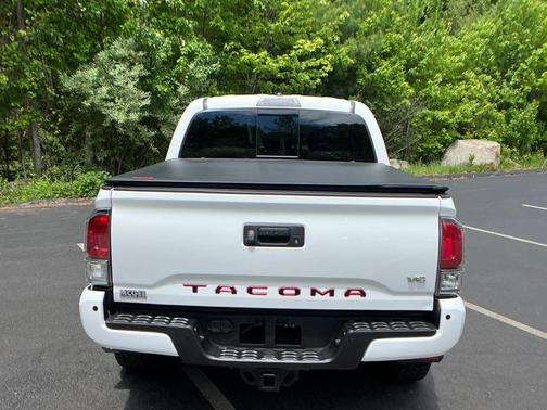 White 2022 Toyota Tacoma TRD Off Road