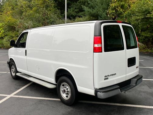 2023 GMC Savana 2500 Work Van