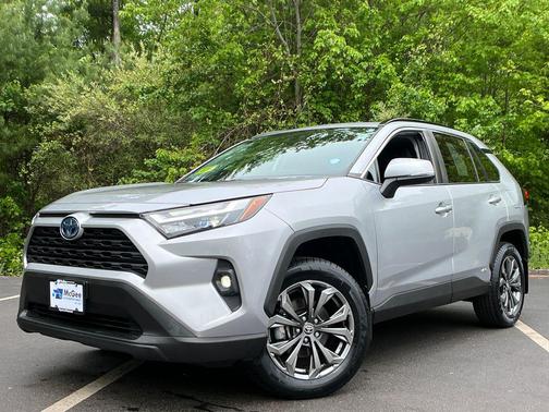 Silver Sky Metallic 2022 Toyota RAV4 Hybrid XLE Premium