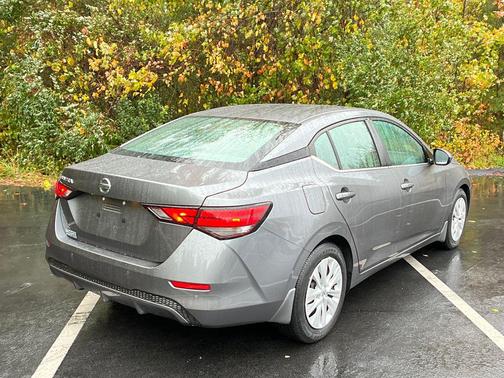 2022 Nissan Sentra S