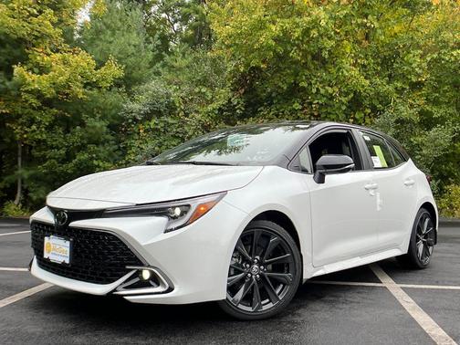 2025 Toyota Corolla XSE