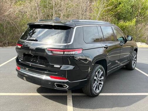 2022 Jeep Grand Cherokee L Overland