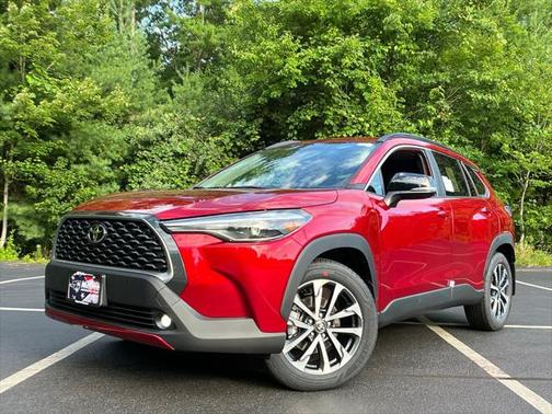 2025 Toyota Corolla Cross XLE