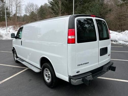 2022 GMC Savana 2500 Work Van