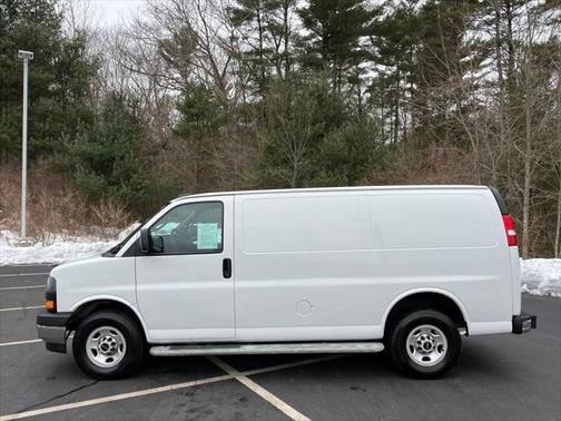 2022 GMC Savana 2500 Work Van