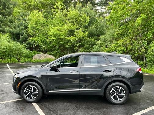 2023 Kia Sportage Hybrid LX