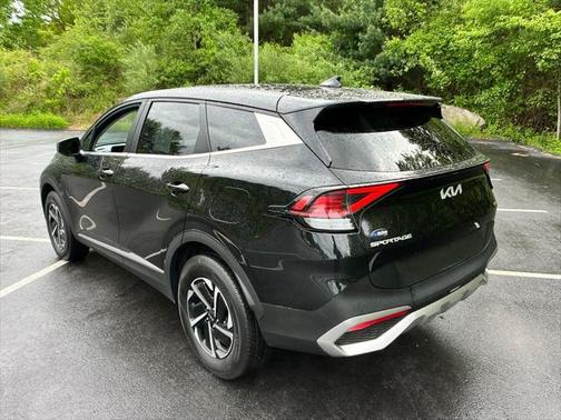 2023 Kia Sportage Hybrid LX