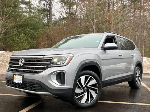 2025 Volkswagen Atlas 2.0T SE w/Technology 4MOTION