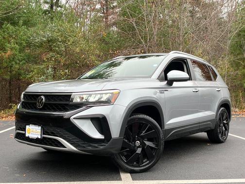 2024 Volkswagen Taos 1.5T SE