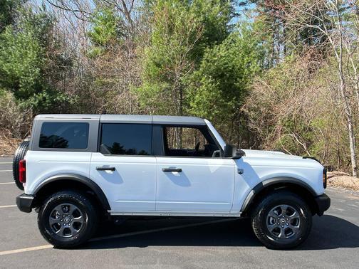 Oxford White 2025 Ford Bronco Big Bend