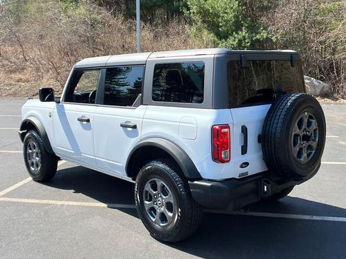 Oxford White 2025 Ford Bronco Big Bend