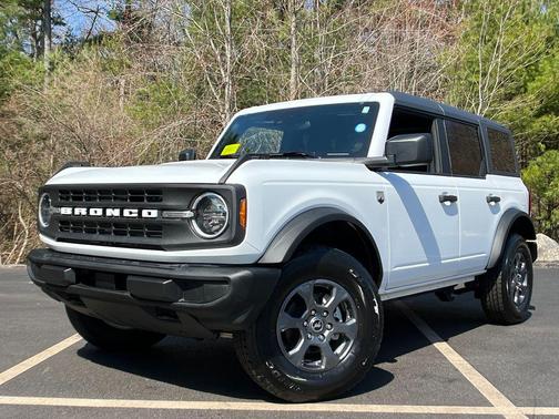 Oxford White 2025 Ford Bronco Big Bend