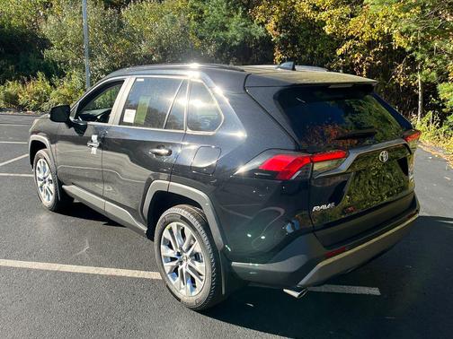 2025 Toyota RAV4 Limited