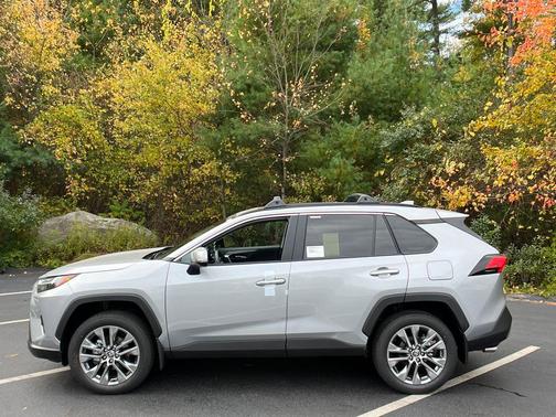 2025 Toyota RAV4 Limited