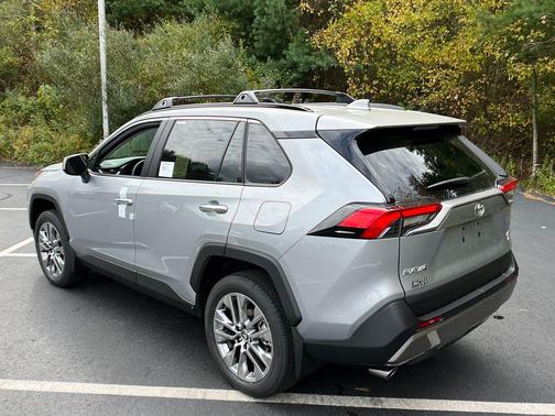 2025 Toyota RAV4 Limited