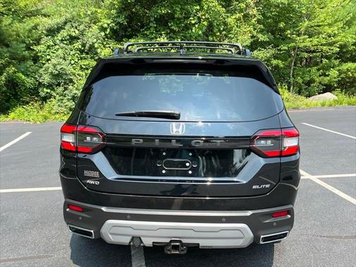 2024 Honda Pilot Elite