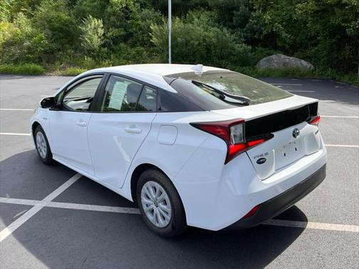 2019 Toyota Prius LE