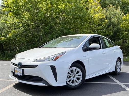 2019 Toyota Prius LE