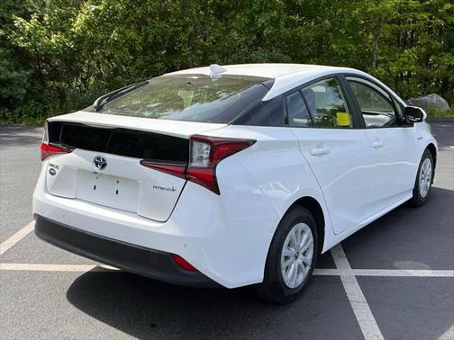 2019 Toyota Prius LE