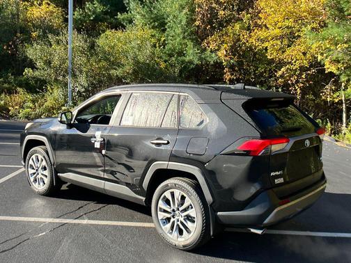 2025 Toyota RAV4 Limited