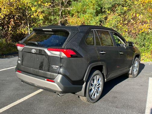 2025 Toyota RAV4 Limited