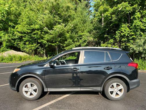 Black 2014 Toyota RAV4 XLE