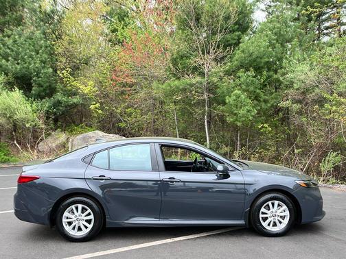 Underground 2025 Toyota Camry LE